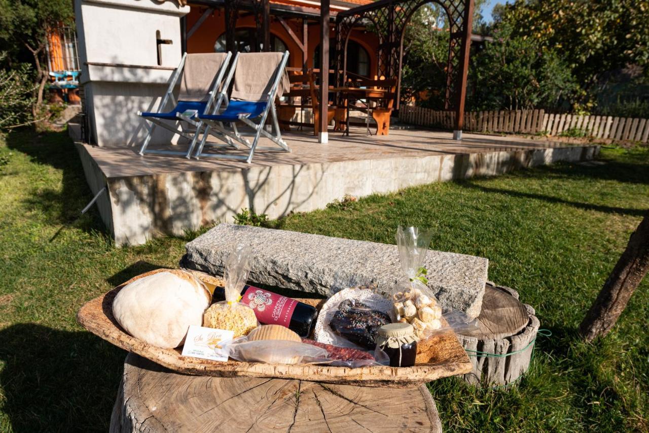Villa Sureu ソラナス エクステリア 写真